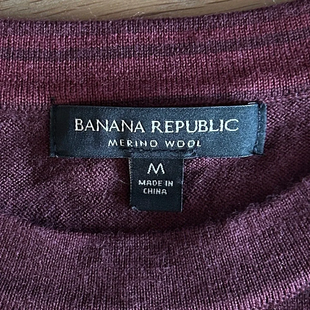 Banana Republic 100% Merino Wool Crewneck Sweater Men's M Burgundy